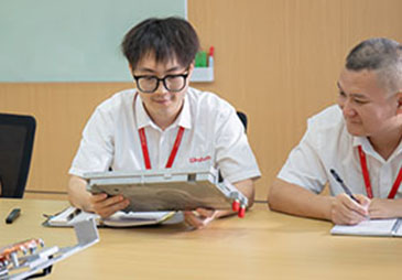 文轩热能拥有经验丰富的管理团队 文轩热能拥有经验丰富的管理团队